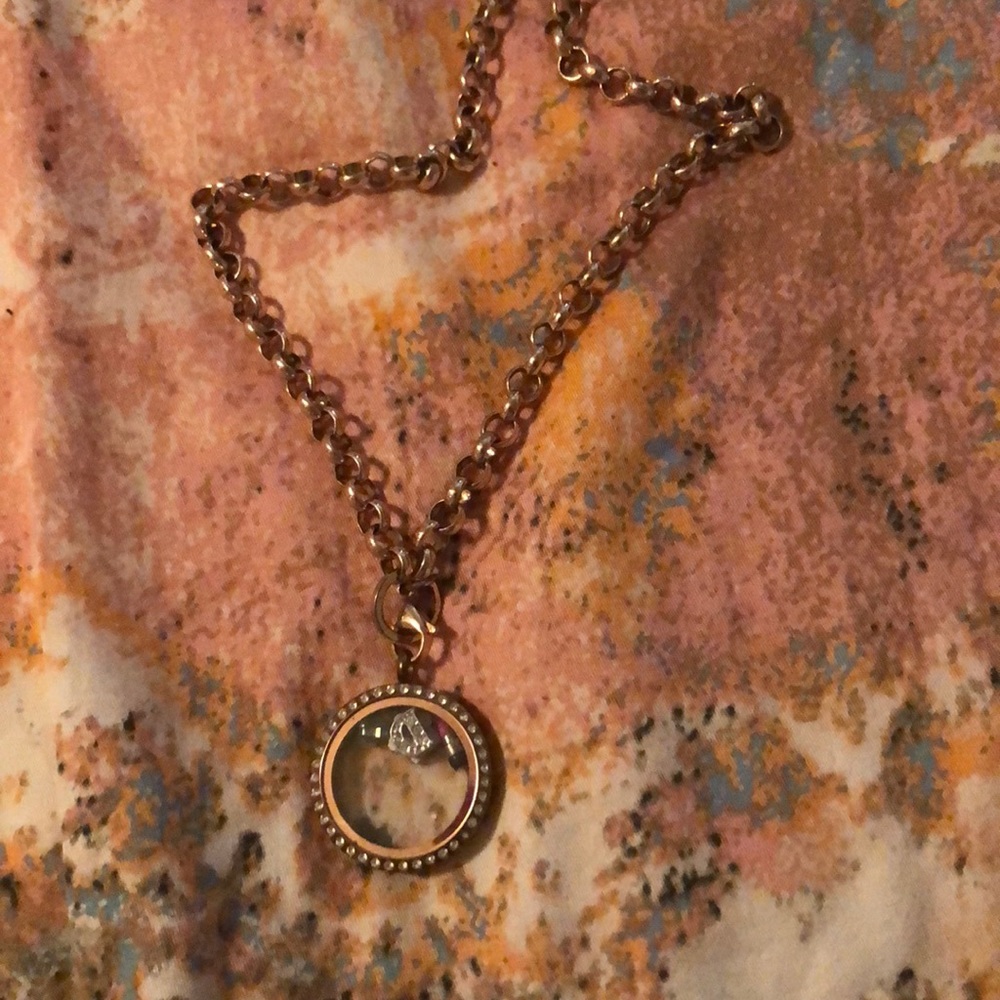 Origami necklace - Picture 2 of 4